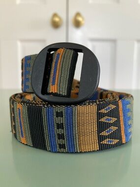 Bison Designs / Vintage Belt / Black & Yellow / Large